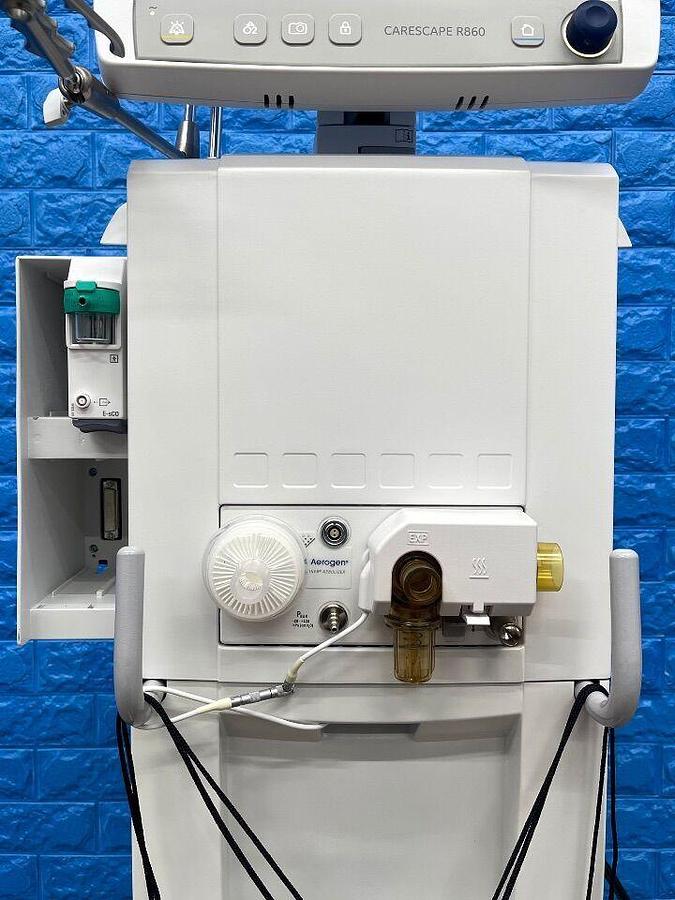 Used GE CaresCape R860 YOM