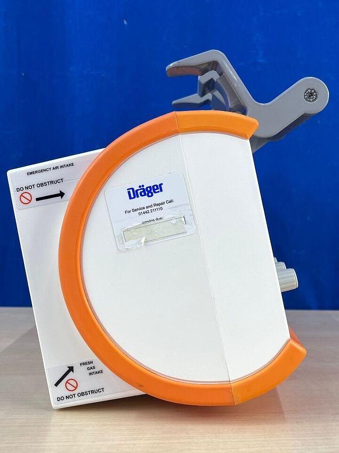 Used DRAEGER Oxylog 3000 Plus