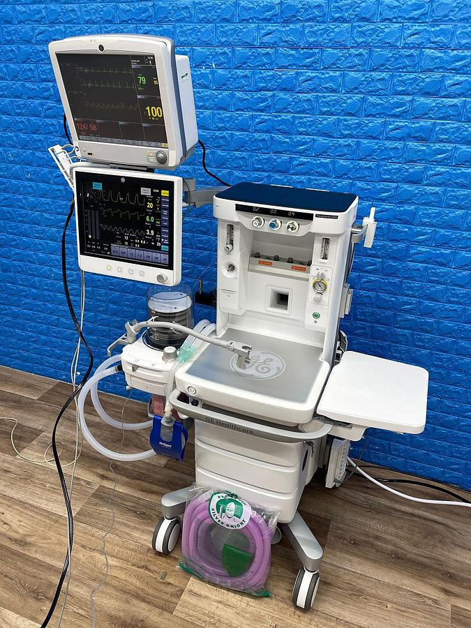 Used GE Datex Ohmeda Carestation 650 Anesthesia  YOM: 2015 