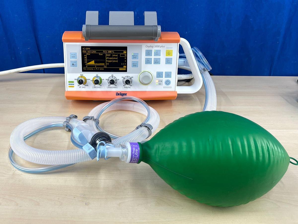 Used Dräger Oxylog 3000 Plus YOM: 2019