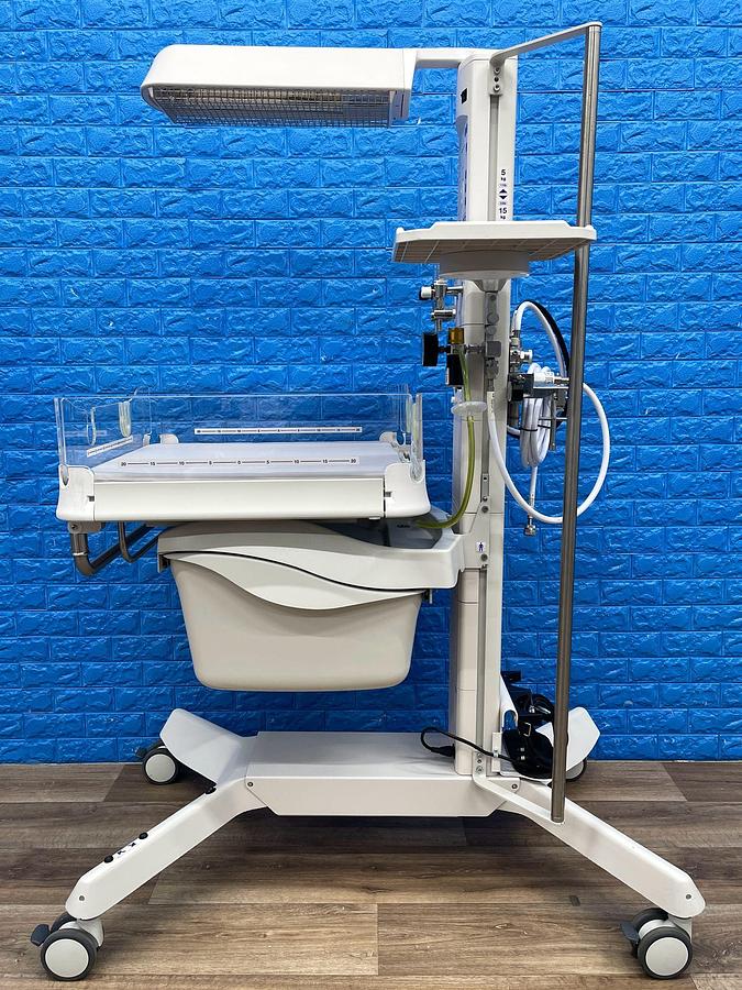 Used FISHER & PAYKEL Healthcare Cosy Cot, REF: IW932AEK YOM: 2016 Infant Resuscitator
