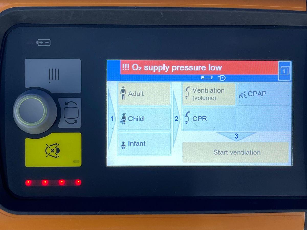 Used Dräger Oxylog VE300 Hours: 52 YOM: 2020