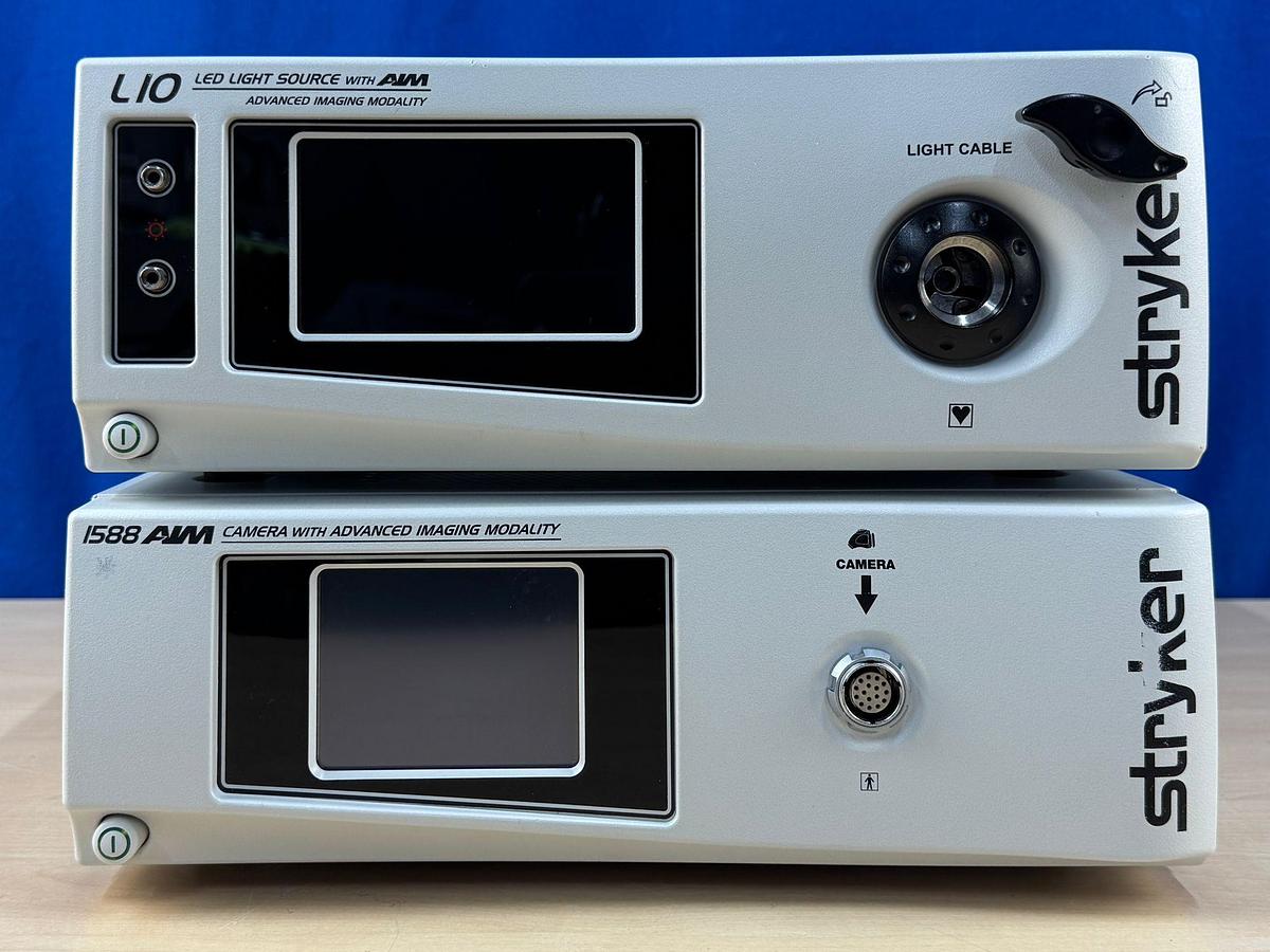 Used Stryker 1588 Processor YOM: 2020 SN: 20G572734 Stryker LIO LED Light Source With AIM YOM: 2018 SN: 181518754 Stryker 1588 Camera Head SN: 18K572614