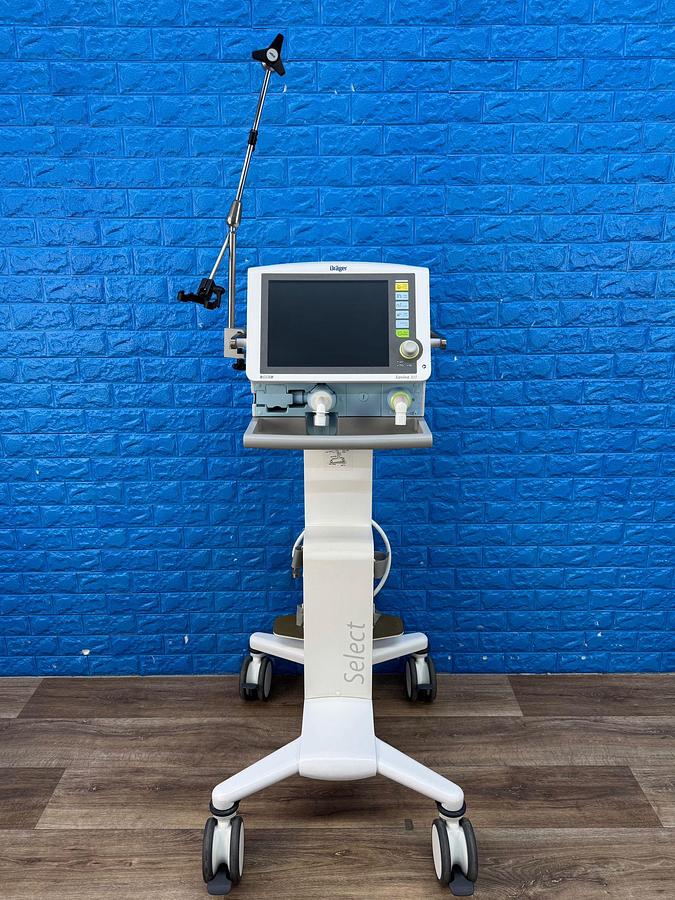 Used Dräger Savina 300 Ventilator Hours: 990 YOM: 2020