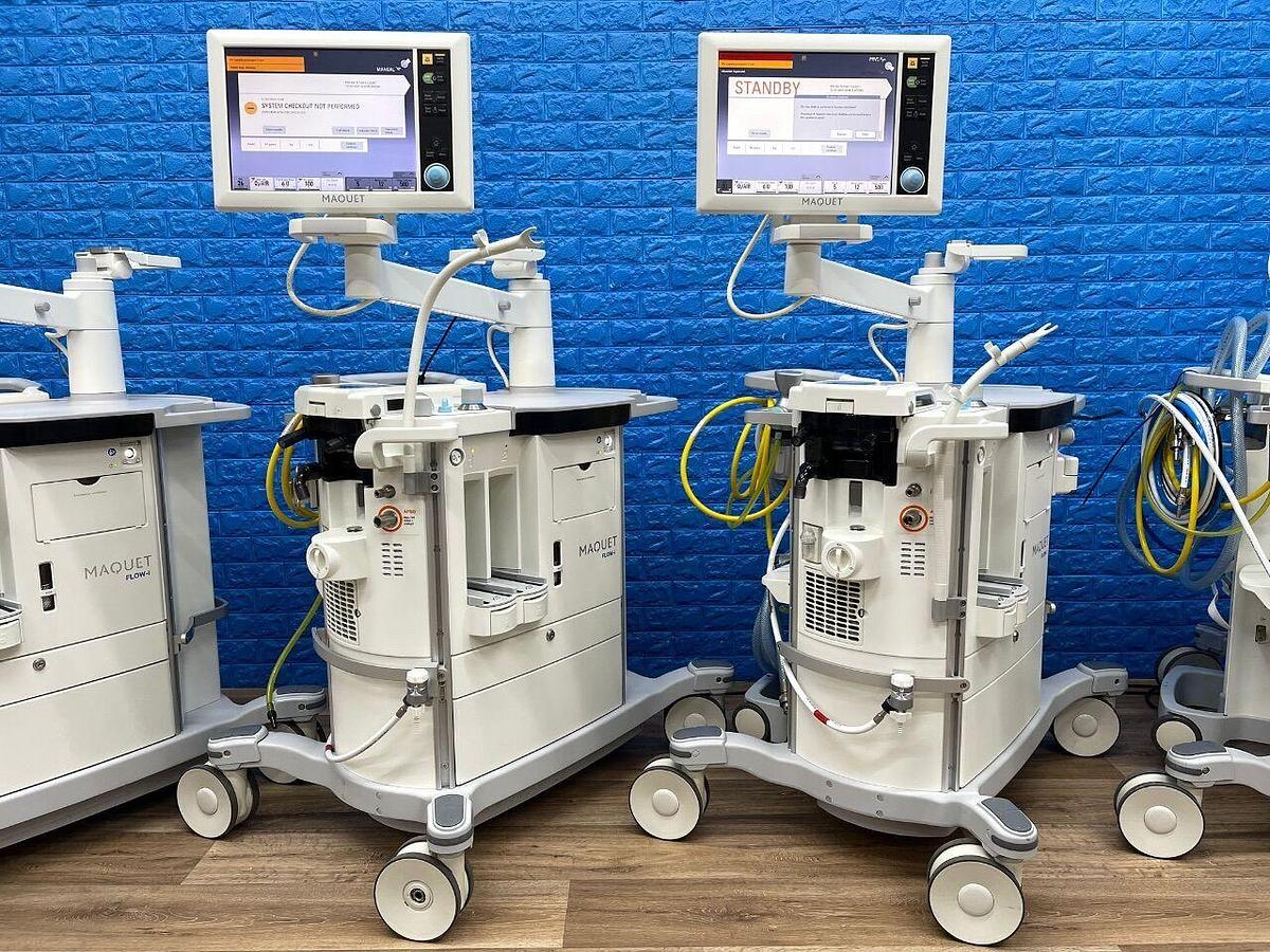 Used MAQUET FLOW-i