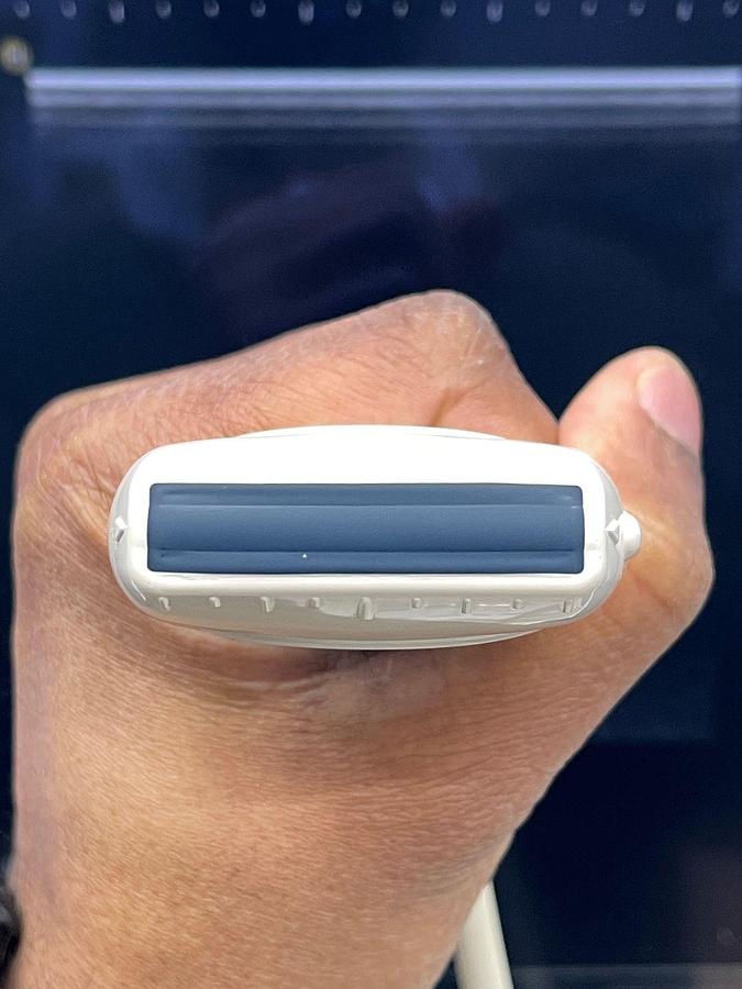 Used Hitachi HI VISION Ascendus Ultrasound YOM: 2016