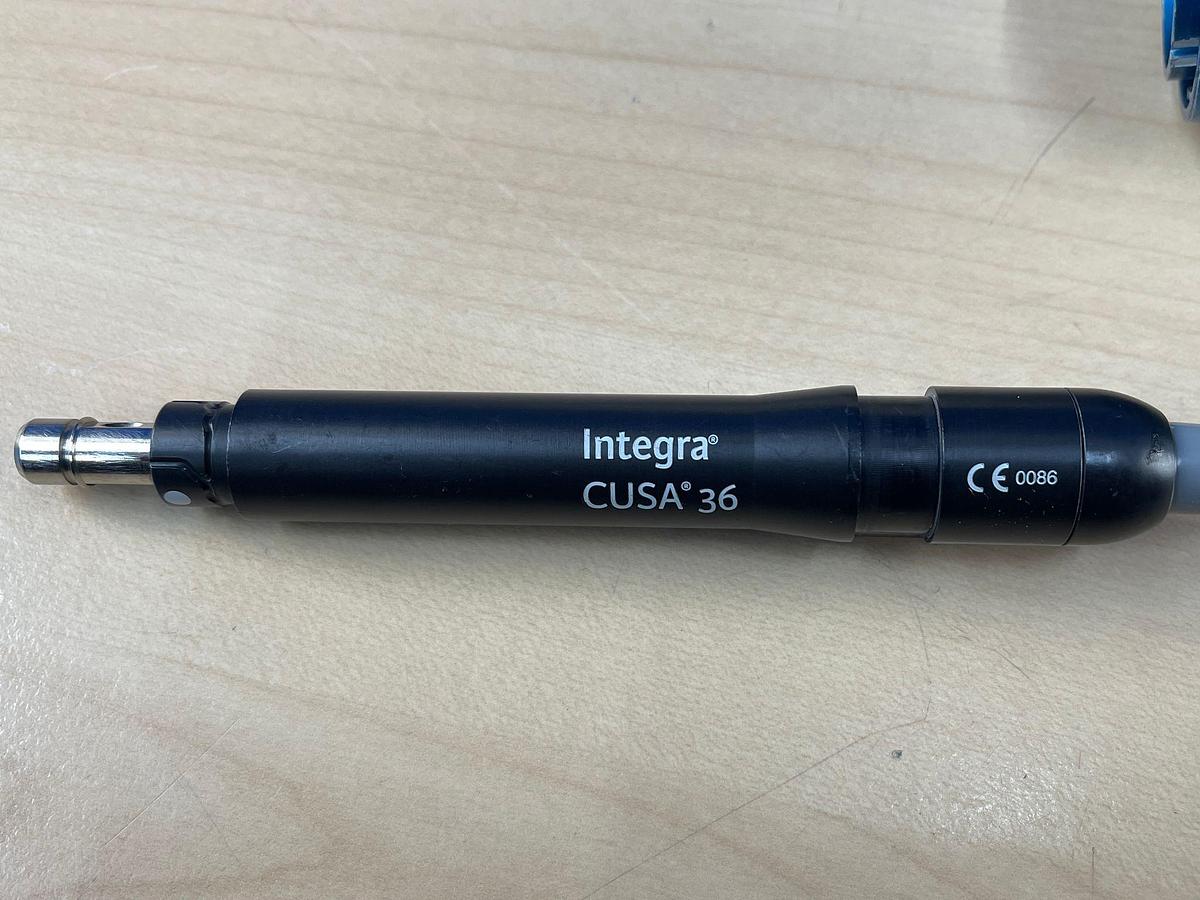 Used INTEGRA Cusa Excel 36 KHZ Hand piece