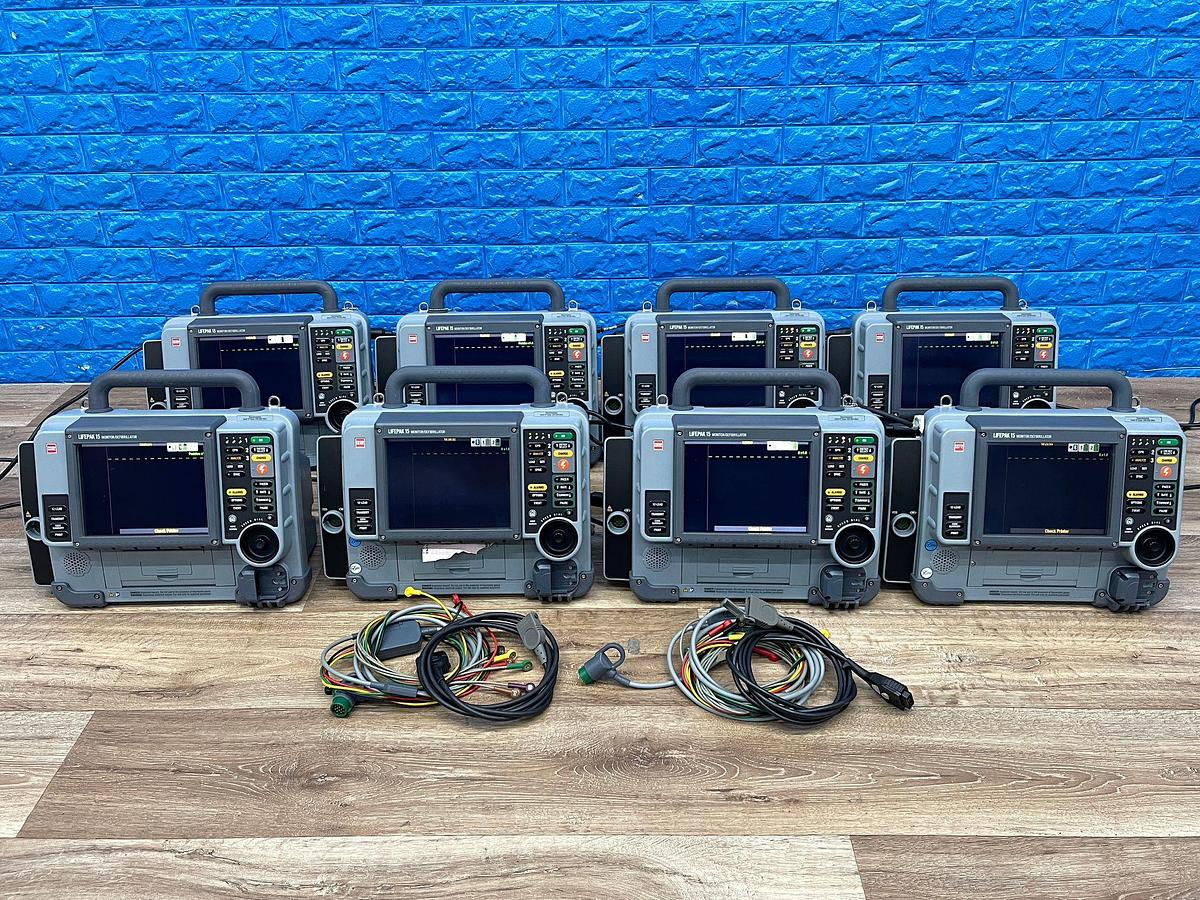 Used PHYSIO-CONTROL Lifepak 15 Defibrillator 6x 2018 2x 2013 V15-2 Defibrillator