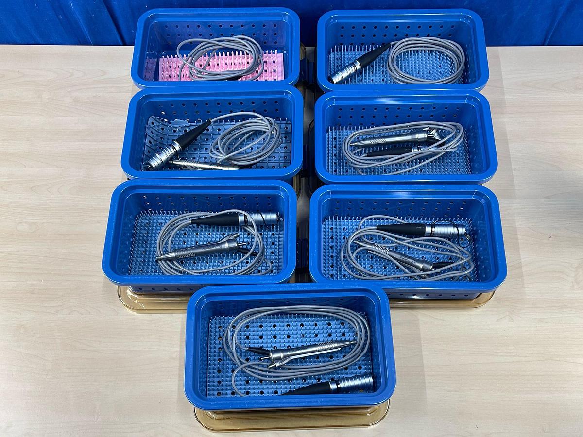 Used ALCON Active Sentry Hand piece REF: 8065752914 YOM: 2021 = 3 pieces YOM: 2022 = 4 pieces Hand piece