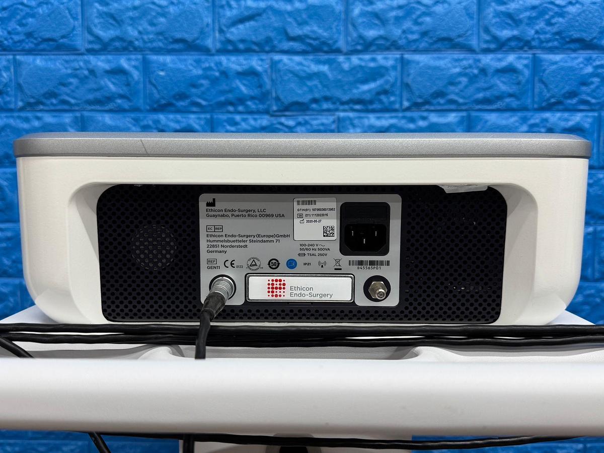 Used Ethicon GEN 11 YOM: 2020 Include Foot Switch