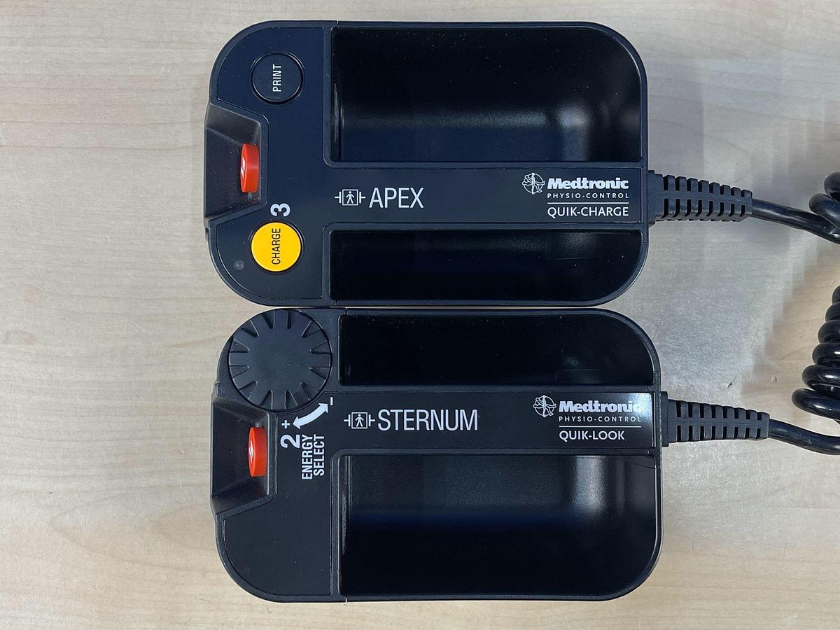 Used Medtronic Physio-Control Paddles Defibrillator REF: 3207051-000 YOM: 2009