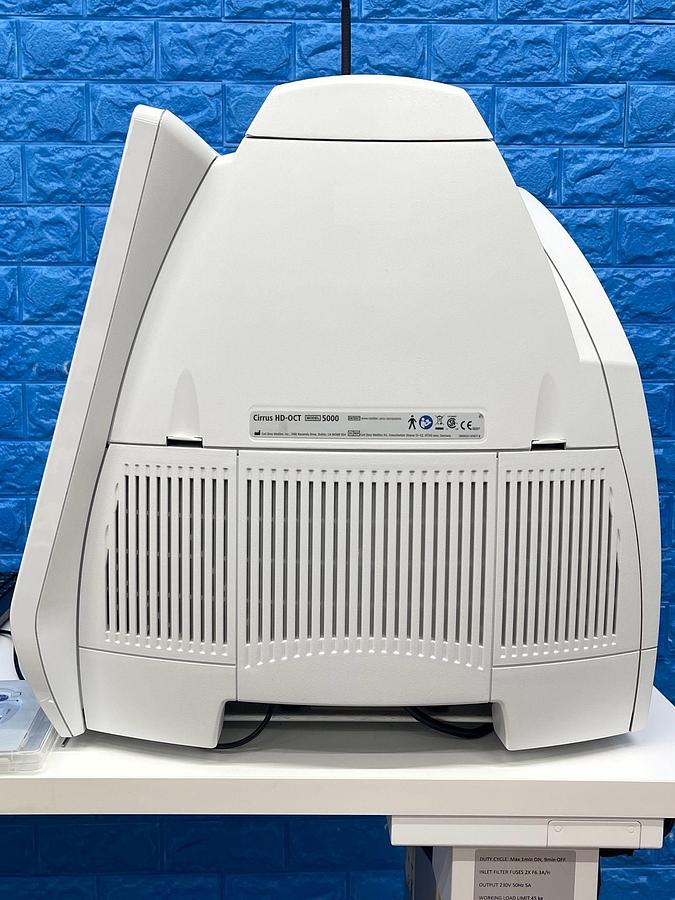 Used Zeiss CIRRUS HD OCT 5000 YOM: 2017