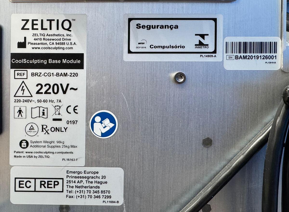Used Zeltiq Coolsculpting Cryolipolysis Systems YOM: 2015
