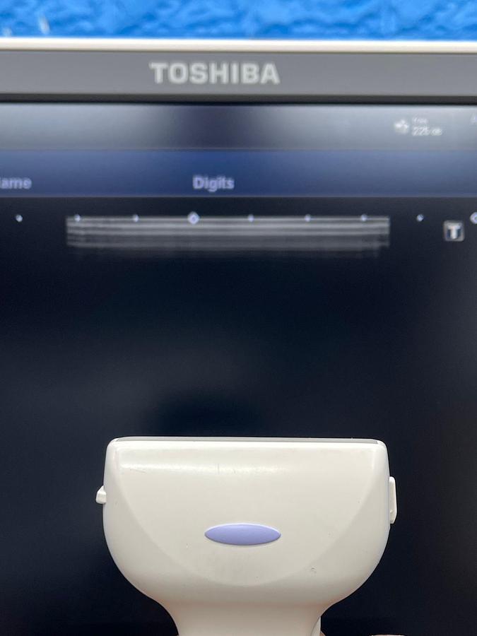 Used Toshiba Ultrasound Aplio 500 YOM: 2015