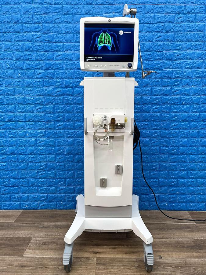 Used GE Carescape R-860 Ventilator YOM: 2020.