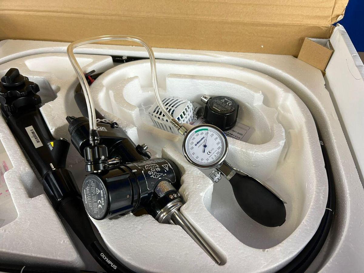 Used OLYMPUS CV-260SL complete Tower with GIF-H260 Gastro and CF-Q260DL Long Colonoscope Endoscope