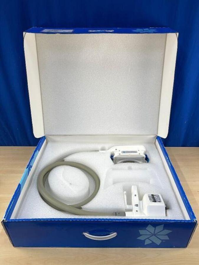 Used Pre-Owned - Excellent ZELTIQ CoolAdvantage Plus BRZ-AP2-180-000