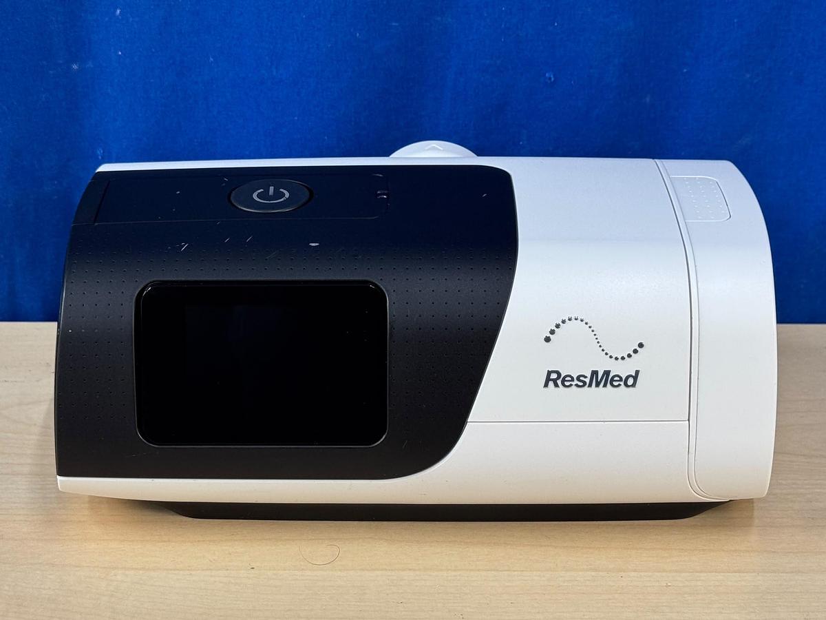 Used RESMED AirSense 11 Hours: 315.5 REF: 39436 YOM: 2025