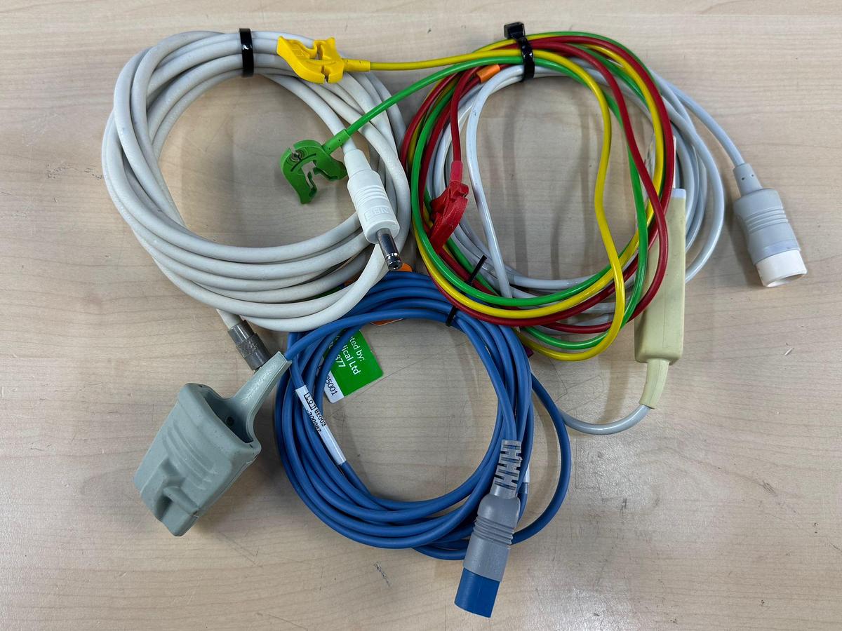 Used Philips MX 400 Patient Monitor  YOM: 2016 