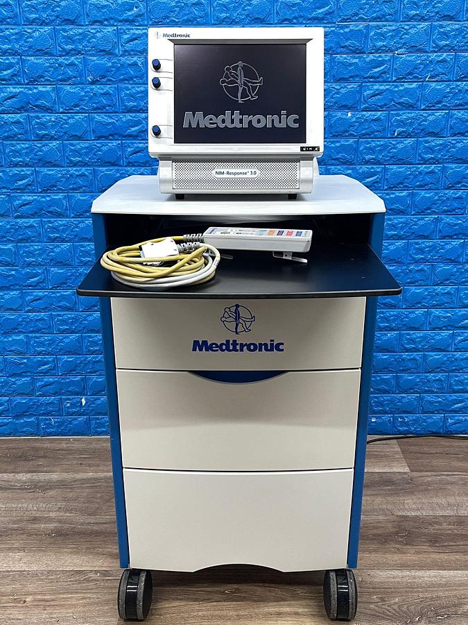Used Medtronic NIM-Response 3.0 Includ Medtronic NIM-Response 3.0 REF: 8253200