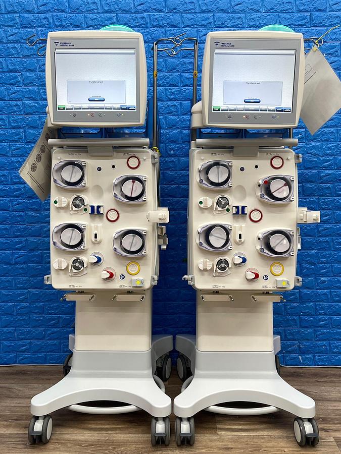 Used FRESENIUS MultiFiltratePro Dialysis Machine Low Working Hours YOM: 2018
