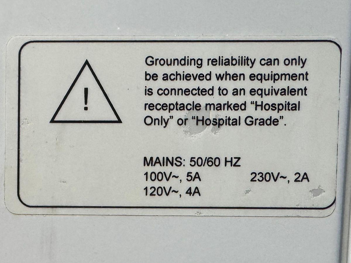 Used OrthoScan High Definition Mini C-Arm X-Ray Model: 1000-0004 YOM: 2011 SN: 5E1155