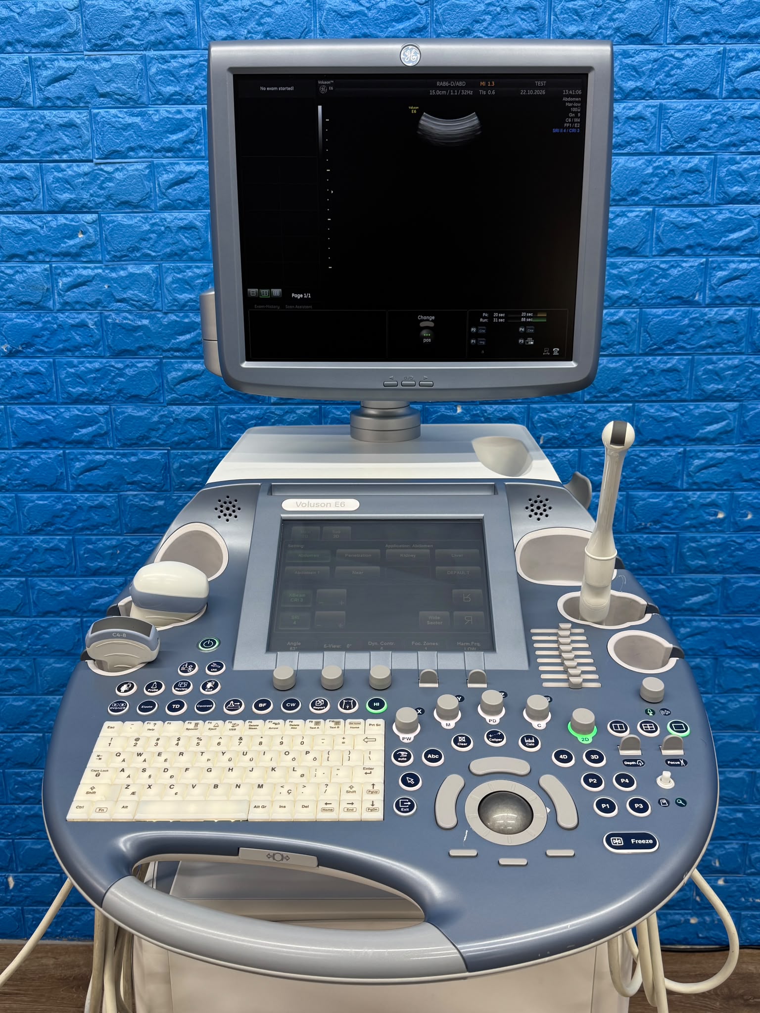Used GE Voluson Е6 Ultrasound YOM: 2013