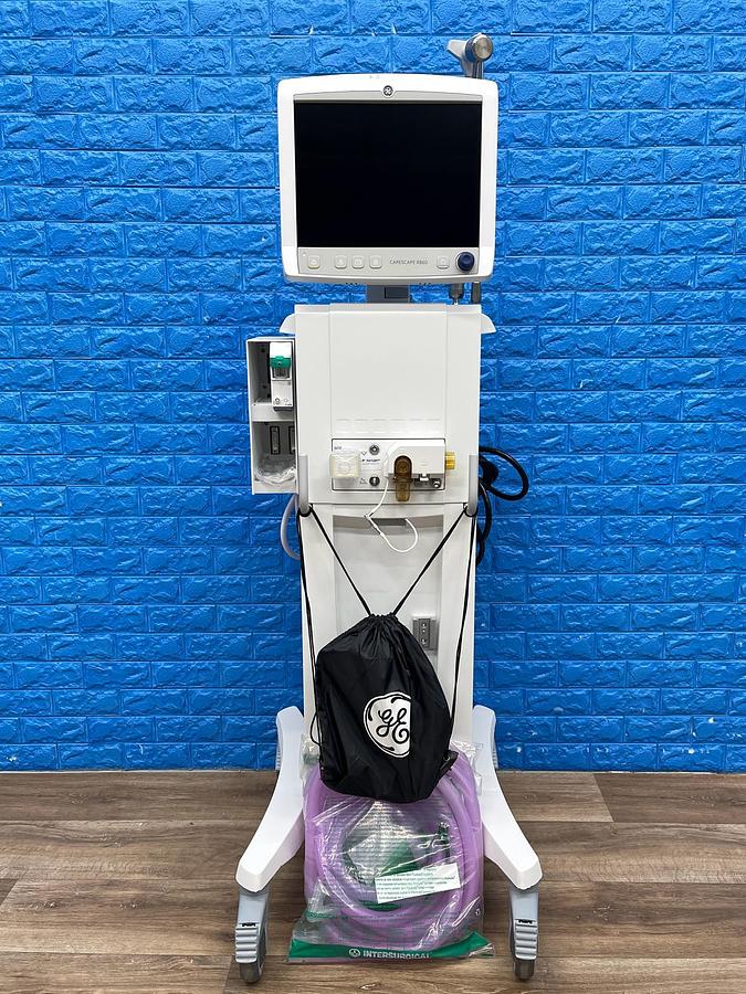 Used GE R860 Ventilator, YOM: 2020