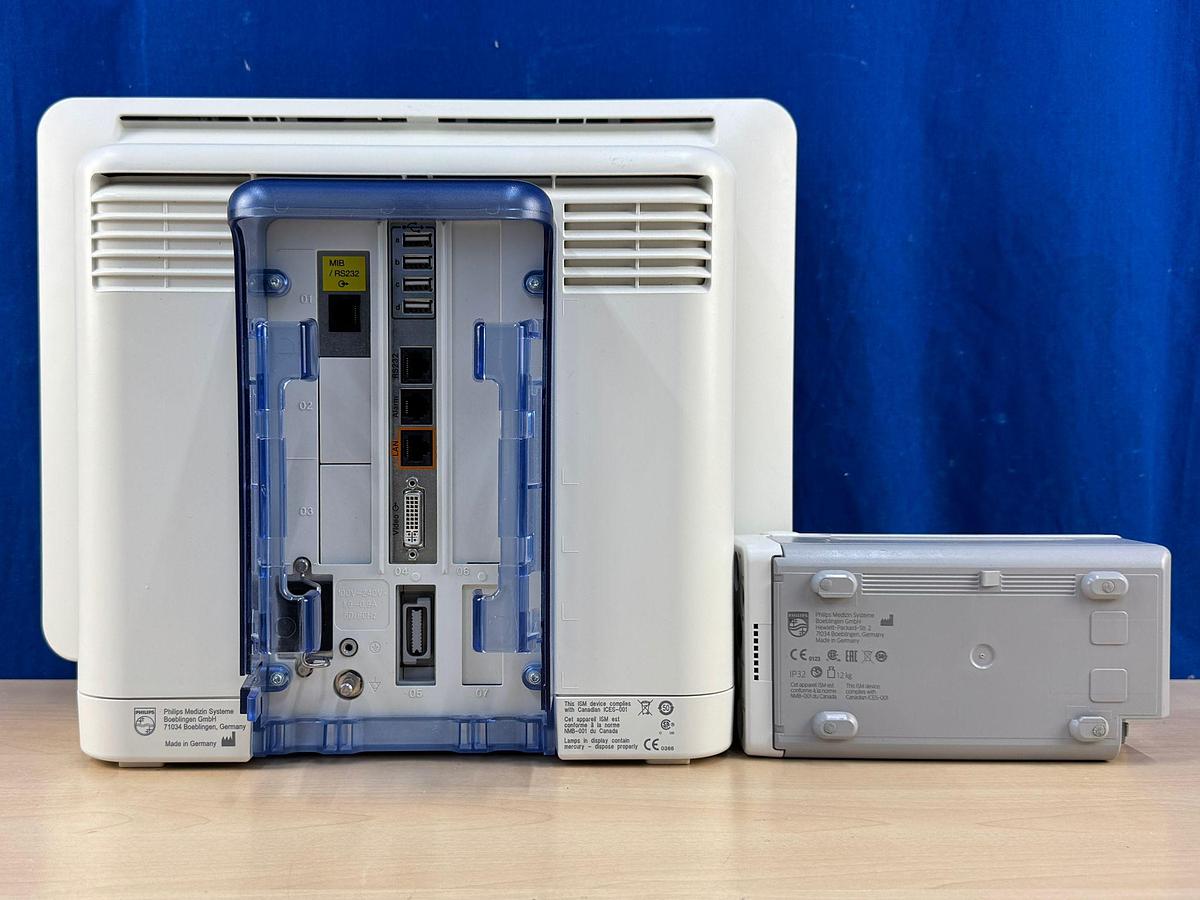 Used Philips IntelliVue MX 700 Patient Monitor  YOM: 2012  With leads