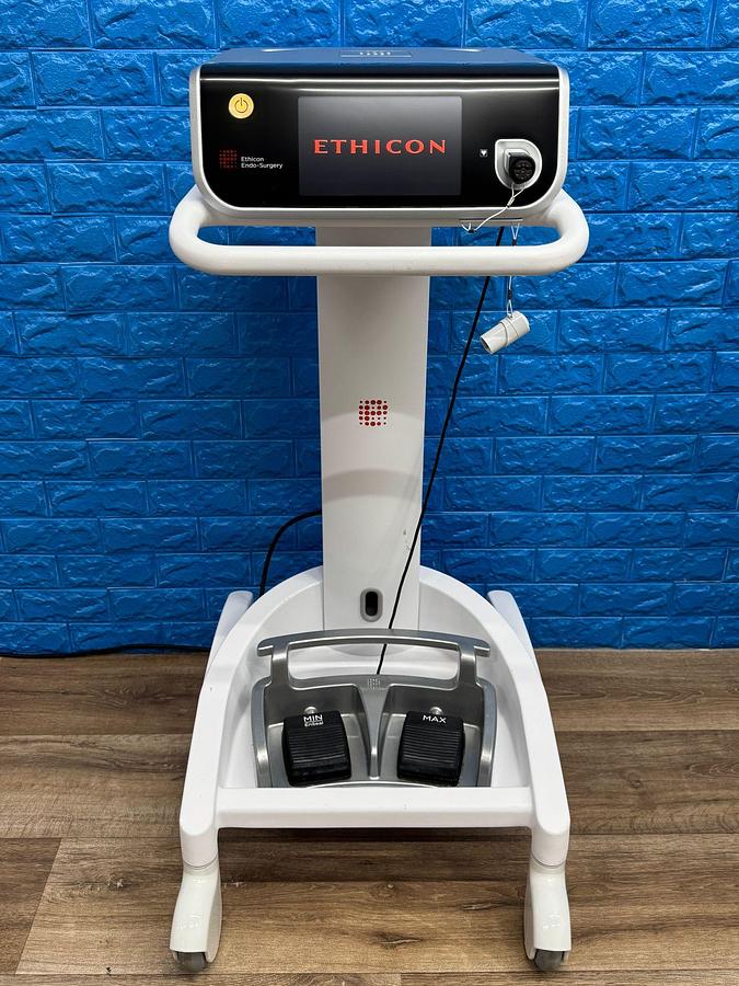 Used Ethicon GEN 11 YOM: 2020 Include Foot Switch