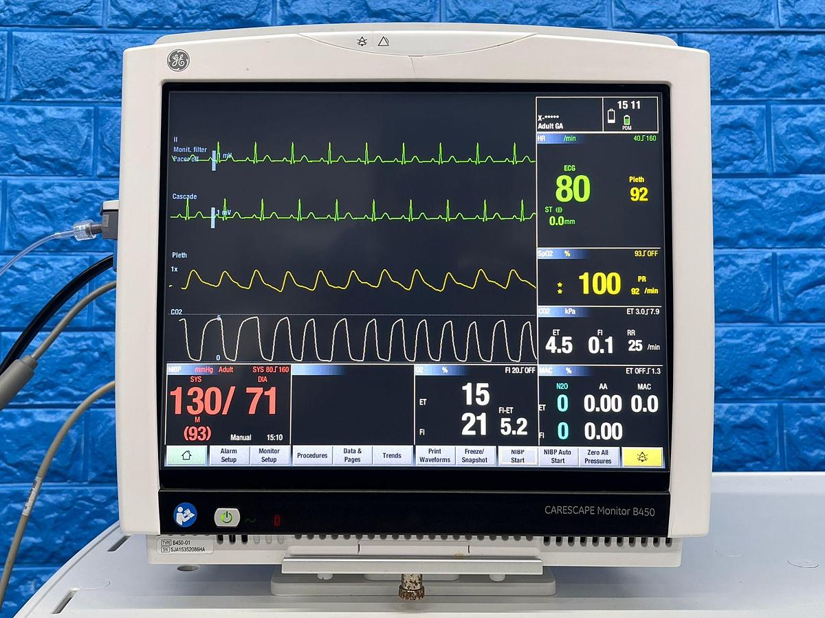 Used GE Aespire View Anesthesia YOM: 2015 Include GE B450 Patient Monitor With E-miniC Gas Madul And Leads YOM: 2015