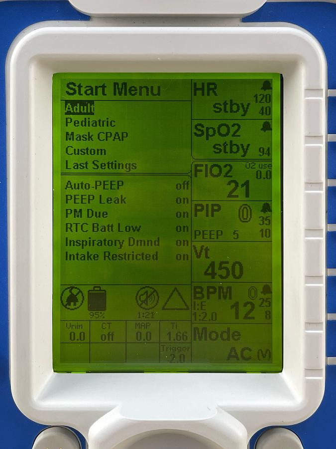 Used ZOLL 731 ventilator, YOM: 2019 Ventilator
