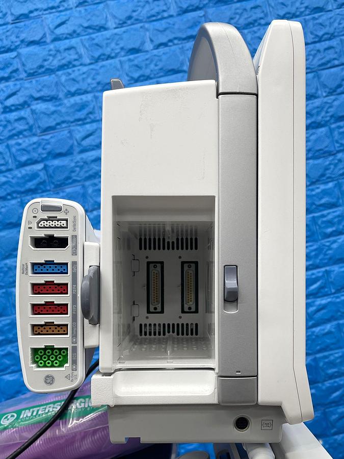 Used GE Datex Ohmeda Carestation 650 Anesthesia  YOM: 2015 