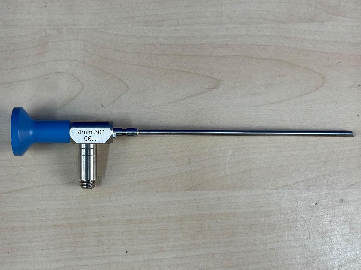 Used Stryker Optic 4.0 mm 30° REF: 0502-104-030