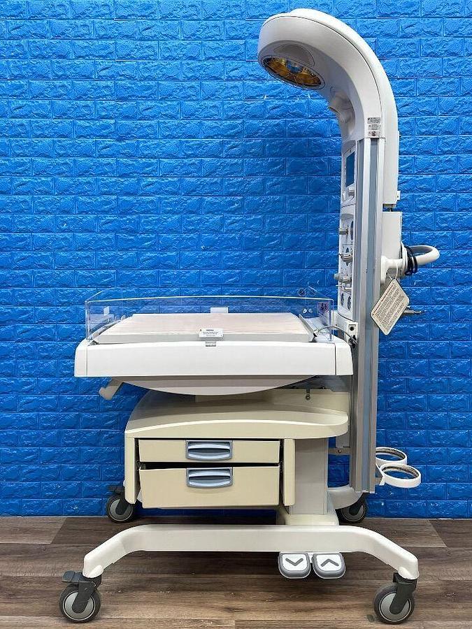 Used GE Panda Incubator YOM