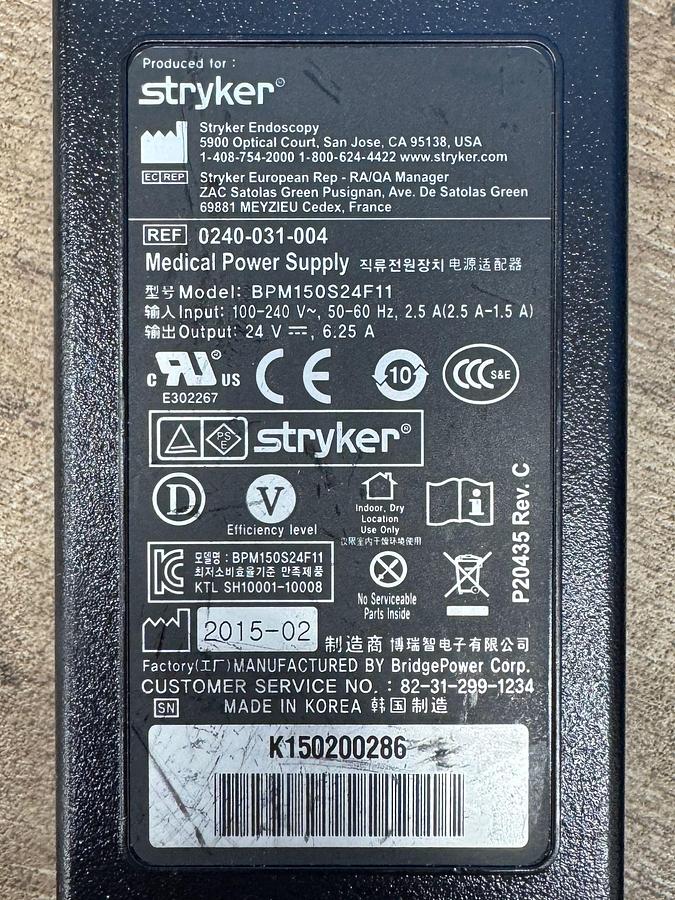 Used Stryker 32" 4K Surgical Monitor  REF: 0240-031-050 YOM: 2019 