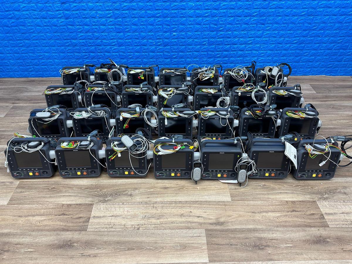 Used Philips HeartStart Intrepid Defibrillator YOM: 2019 