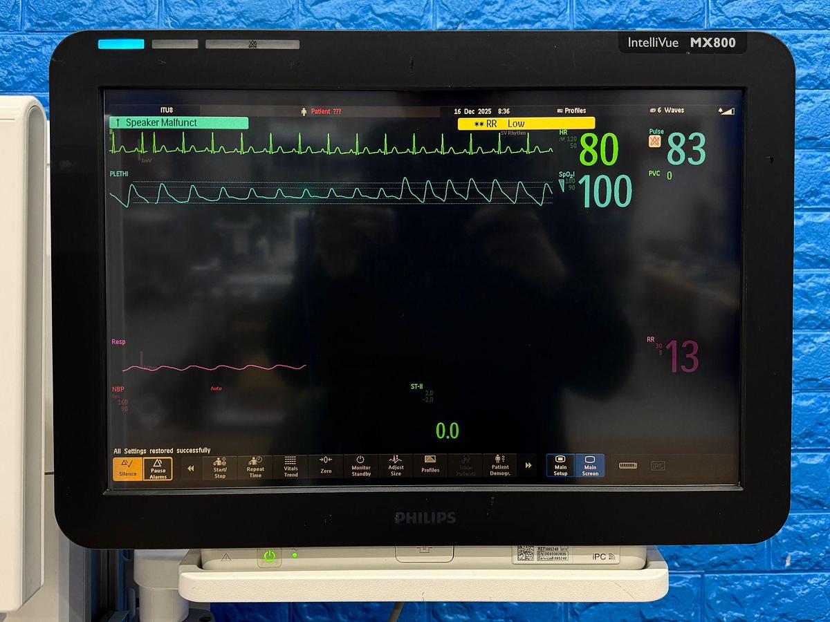 Used Dräger Perseus A500 Anesthesia YOM: 2015 