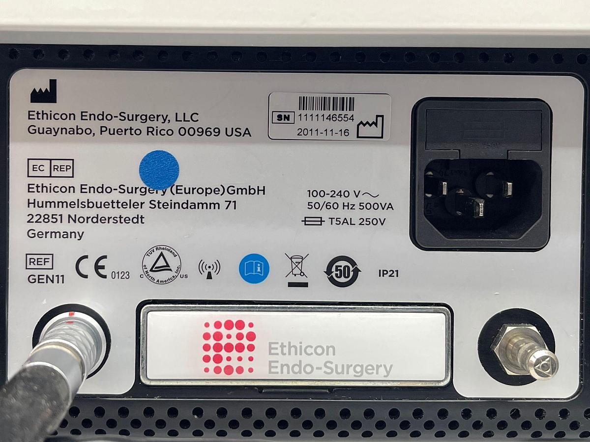 Used ETHICON GEN 11 YOM: 2011  With Ethicon Harmonic Hand Piece