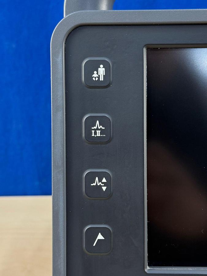 Used Philips HeartStart Intrepid Defibrillator YOM: 2019 