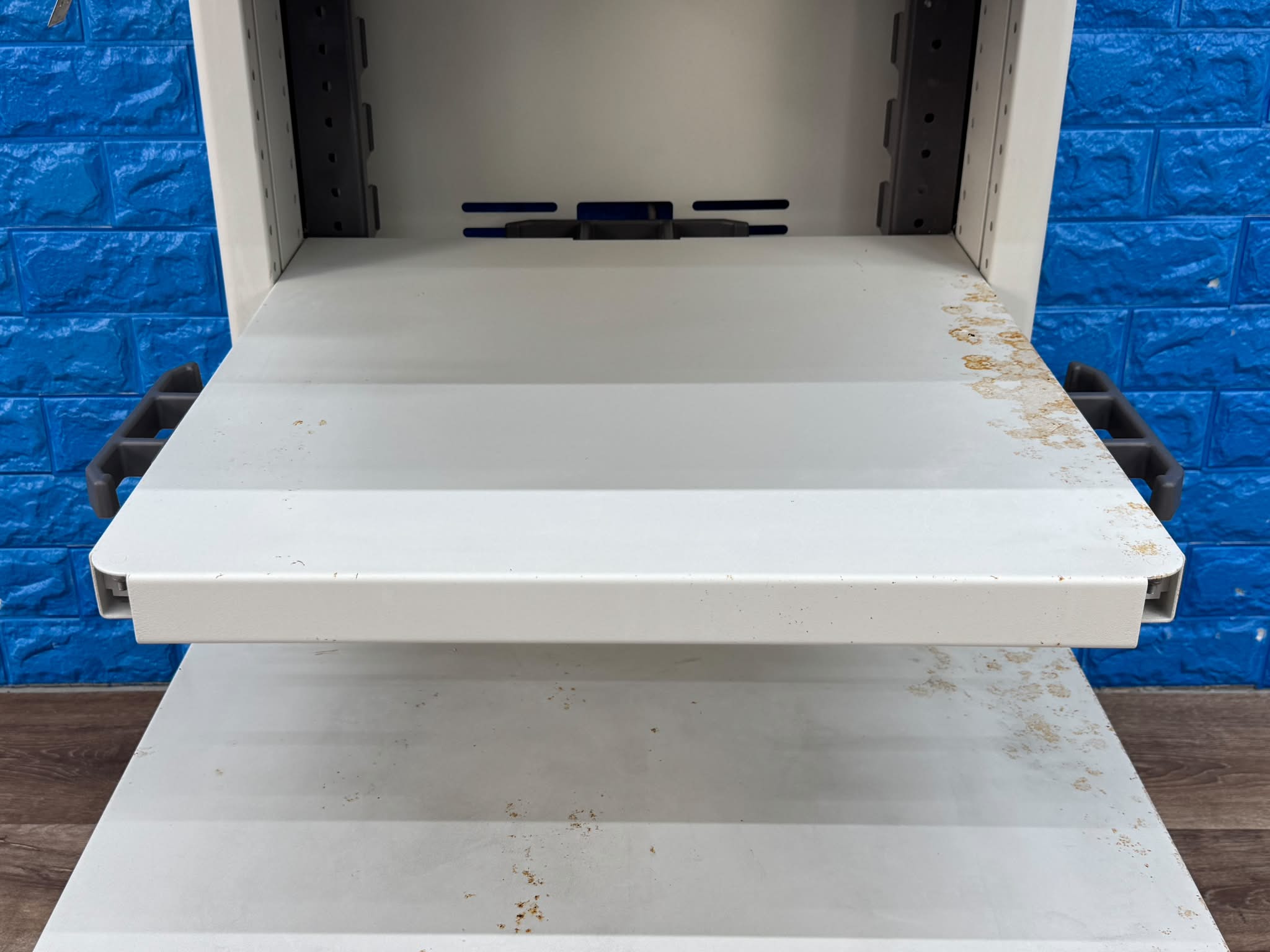 Used Olympus Trolley Model: WM-NP2 YOM: 2016 SN: 21621959