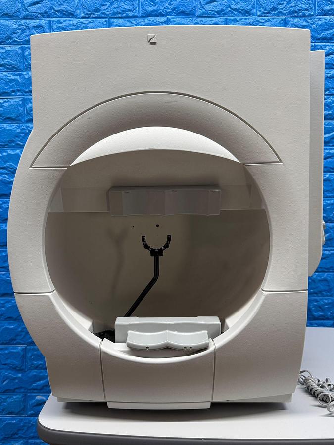 Used Zeiss Field Analyzer Model: 720