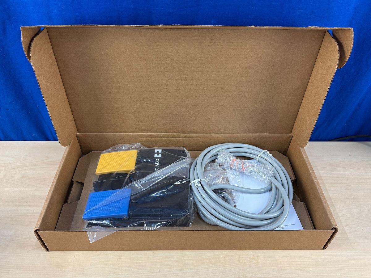 Used Covidien Valleylab Monopolar Footswitch  REF: E6008L YOM: 2023 