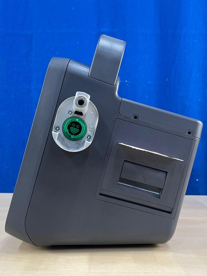 Used PHILIPS HeartStart Intrepid YOM: 2020