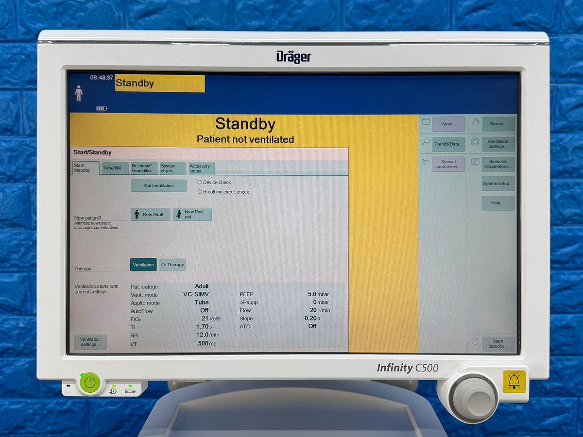 Used Dräger V500 Ventilator  YOM: 2013 
