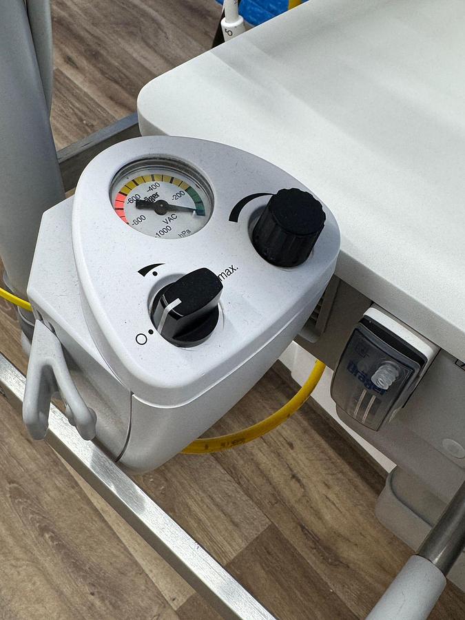 Used Dräger Perseus A500 Anesthesia YOM: 2015 