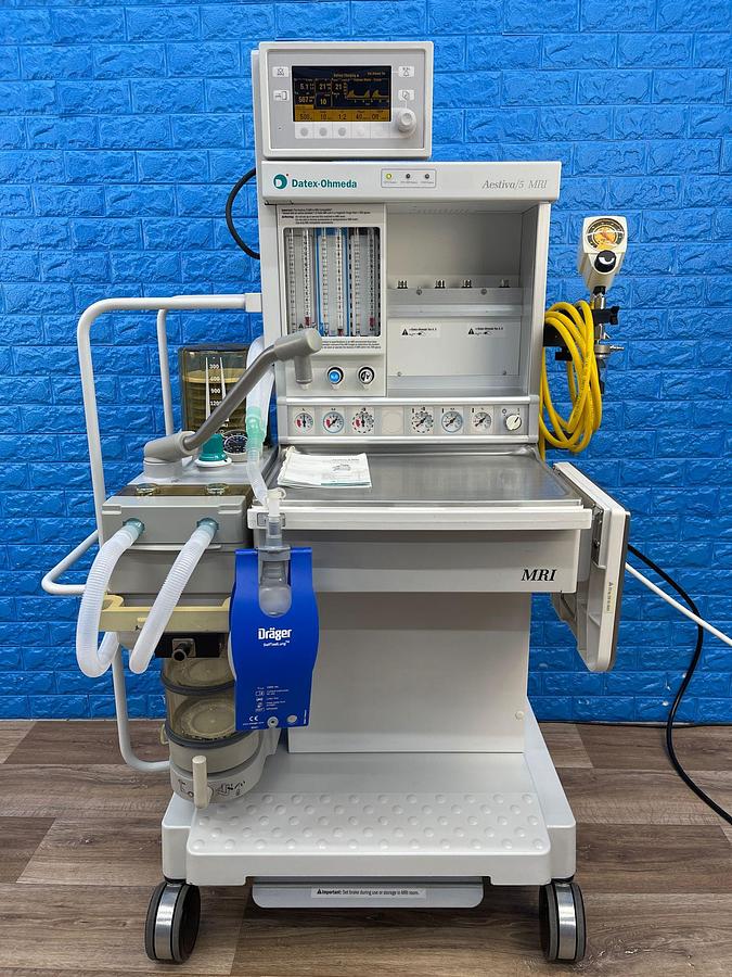 Used Datex-Ohmeda Aestiva/5 MRI YOM: 2001 SN: AMTE 00205