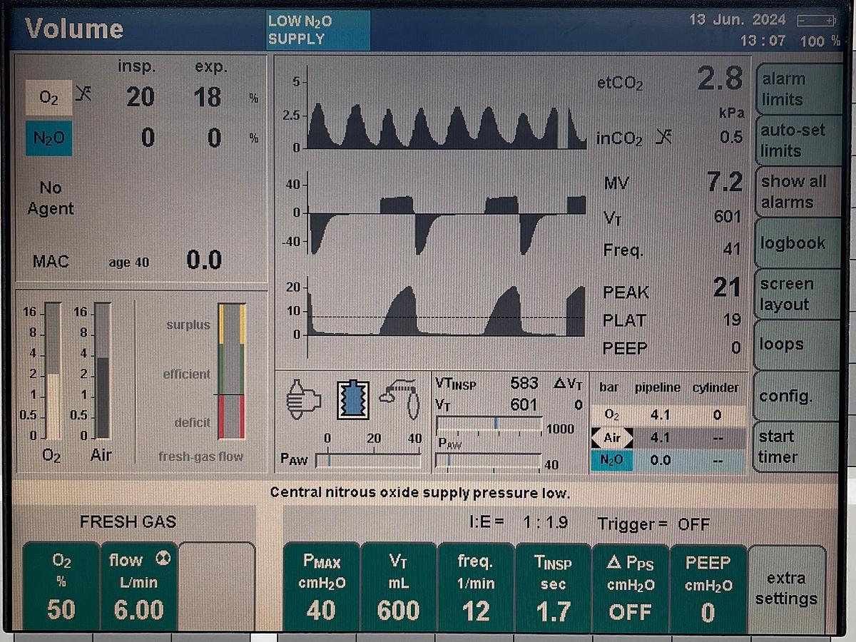 Used Dräger Primus Anaesthesia  YOM: 2005 SN: ARWL-0126.