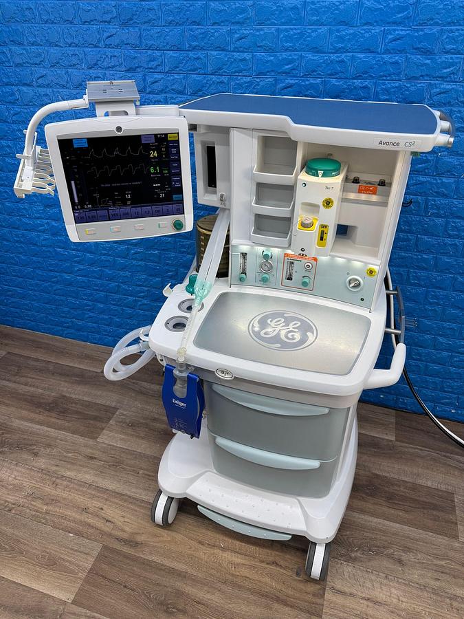 Used GE Avance CS2 Anesthesia  YOM: 2013 SN: APKT02355 Include  GE Tac 7 Sevoflurane Vaporizer
