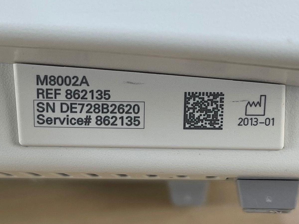 Used Philips IntelliVue MP30 patient monitor, YOM: 2013